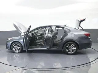 Kia Forte 2023 LX 4dr Sedan