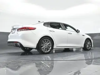 Kia Optima 2016 SXL Turbo 4dr Sedan