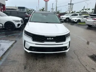 Kia Sorento 2023 SX 4dr SUV