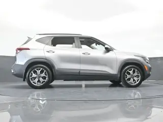 Kia Seltos 2022 AWD EX 4dr SUV