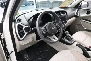 Kia Soul 2023 S 4dr Crossover