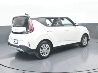 Kia Soul 2023 S 4dr Crossover