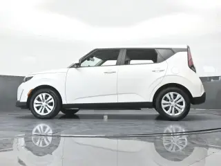 Kia Soul 2023 S 4dr Crossover
