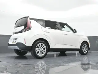 Kia Soul 2023 S 4dr Crossover