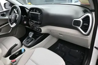 Kia Soul 2023 S 4dr Crossover