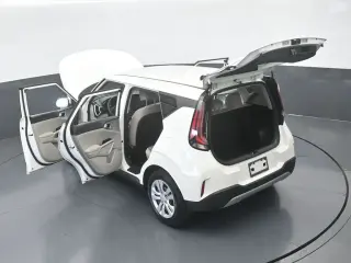 Kia Soul 2023 S 4dr Crossover