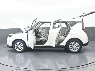 Kia Soul 2023 S 4dr Crossover