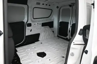 Ram ProMaster City 2015 SLT 4dr Mini-Van