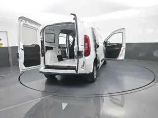 Ram ProMaster City 2015 SLT 4dr Mini-Van