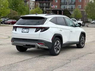 Hyundai TUCSON 2025 SEL Convenience 4dr SUV