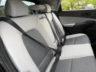 Hyundai KONA 2023 AWD SE 4dr Crossover