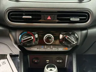 Hyundai KONA 2023 AWD SE 4dr Crossover