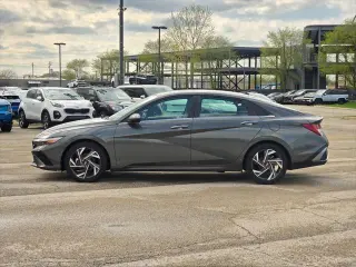 Hyundai ELANTRA 2025 Limited 4dr Sedan
