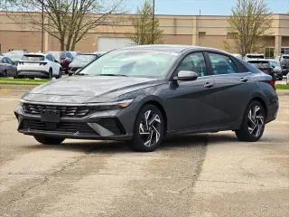 Hyundai ELANTRA 2025 Limited 4dr Sedan