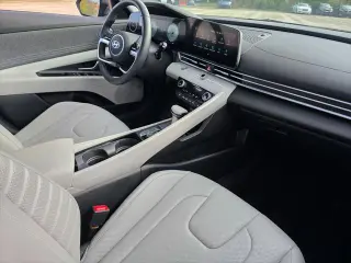 Hyundai ELANTRA 2025 Limited 4dr Sedan