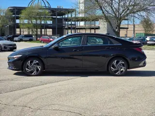 Hyundai ELANTRA 2025 Limited 4dr Sedan
