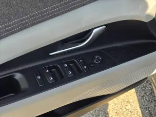 Hyundai ELANTRA 2025 Limited 4dr Sedan
