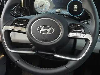 Hyundai ELANTRA 2025 Limited 4dr Sedan