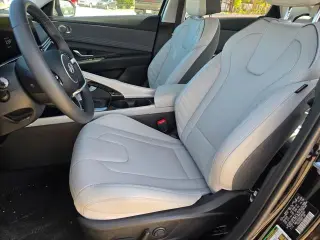 Hyundai ELANTRA 2025 Limited 4dr Sedan