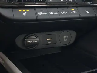 Hyundai ELANTRA 2025 Limited 4dr Sedan