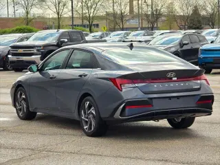 Hyundai ELANTRA 2025 Limited 4dr Sedan