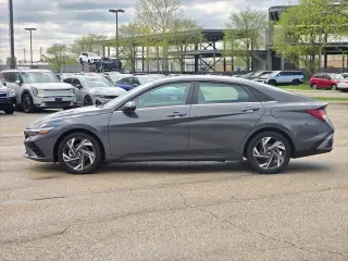 Hyundai ELANTRA 2025 Limited 4dr Sedan