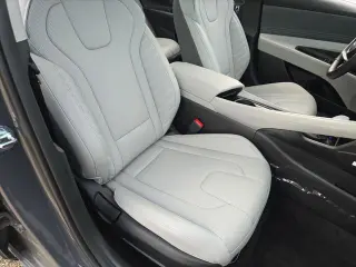 Hyundai ELANTRA 2025 Limited 4dr Sedan