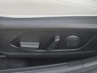 Hyundai ELANTRA 2025 Limited 4dr Sedan