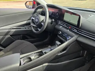 Hyundai ELANTRA 2025 SEL Convenience 4dr Sedan
