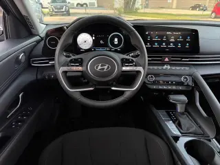 Hyundai ELANTRA 2025 SEL Convenience 4dr Sedan