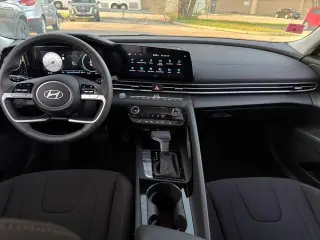 Hyundai ELANTRA 2025 SEL Convenience 4dr Sedan