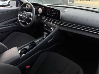 Hyundai ELANTRA 2025 SEL Convenience 4dr Sedan