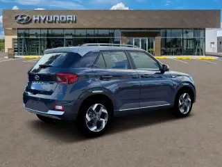 Hyundai VENUE 2026 SEL 4dr Crossover w/Two-Tone Roof