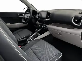 Hyundai VENUE 2026 SEL 4dr Crossover w/Two-Tone Roof