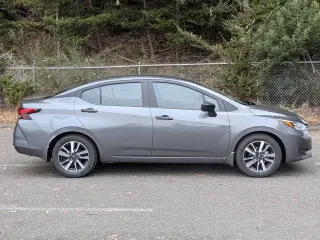 Nissan Versa 2025 S 4dr Sedan CVT