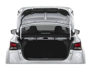 Nissan Versa 2024 SR 4dr Sedan