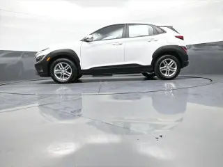 Hyundai KONA 2023 AWD SE 4dr Crossover