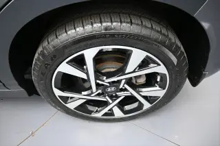 Hyundai KONA 2023 AWD Limited 4dr Crossover