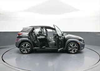 Hyundai KONA 2023 AWD Limited 4dr Crossover