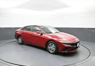 Hyundai ELANTRA 2024 SE 4dr Sedan