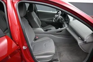 Hyundai ELANTRA 2024 SE 4dr Sedan