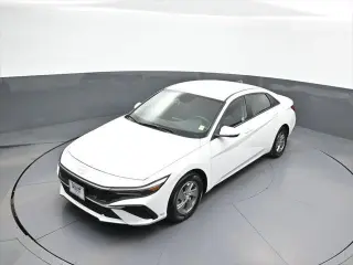 Hyundai ELANTRA 2025 SE 4dr Sedan