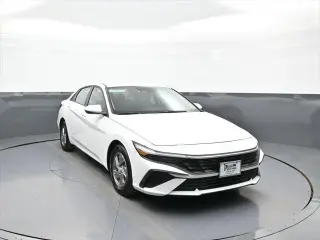 Hyundai ELANTRA 2025 SE 4dr Sedan