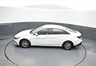 Hyundai ELANTRA 2025 SE 4dr Sedan