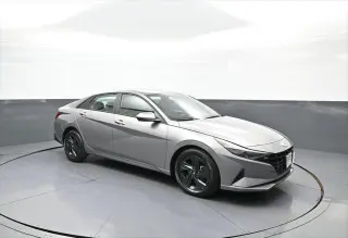 Hyundai ELANTRA 2023 SEL 4dr Sedan