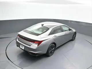 Hyundai ELANTRA 2023 SEL 4dr Sedan