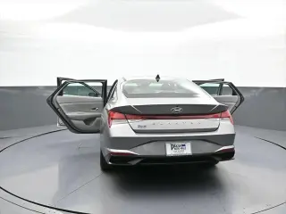 Hyundai ELANTRA 2023 SEL 4dr Sedan