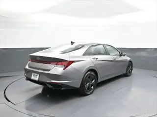 Hyundai ELANTRA 2023 SEL 4dr Sedan