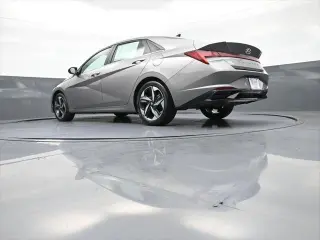 Hyundai ELANTRA 2023 Limited 4dr Sedan