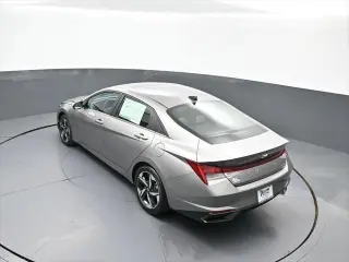 Hyundai ELANTRA 2023 Limited 4dr Sedan